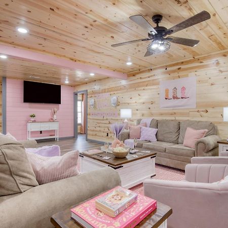 Pink Pines Avantstay Luxury Aesthetic Dream Home Indoor Pool Hot Tub Pigeon Forge Luaran gambar