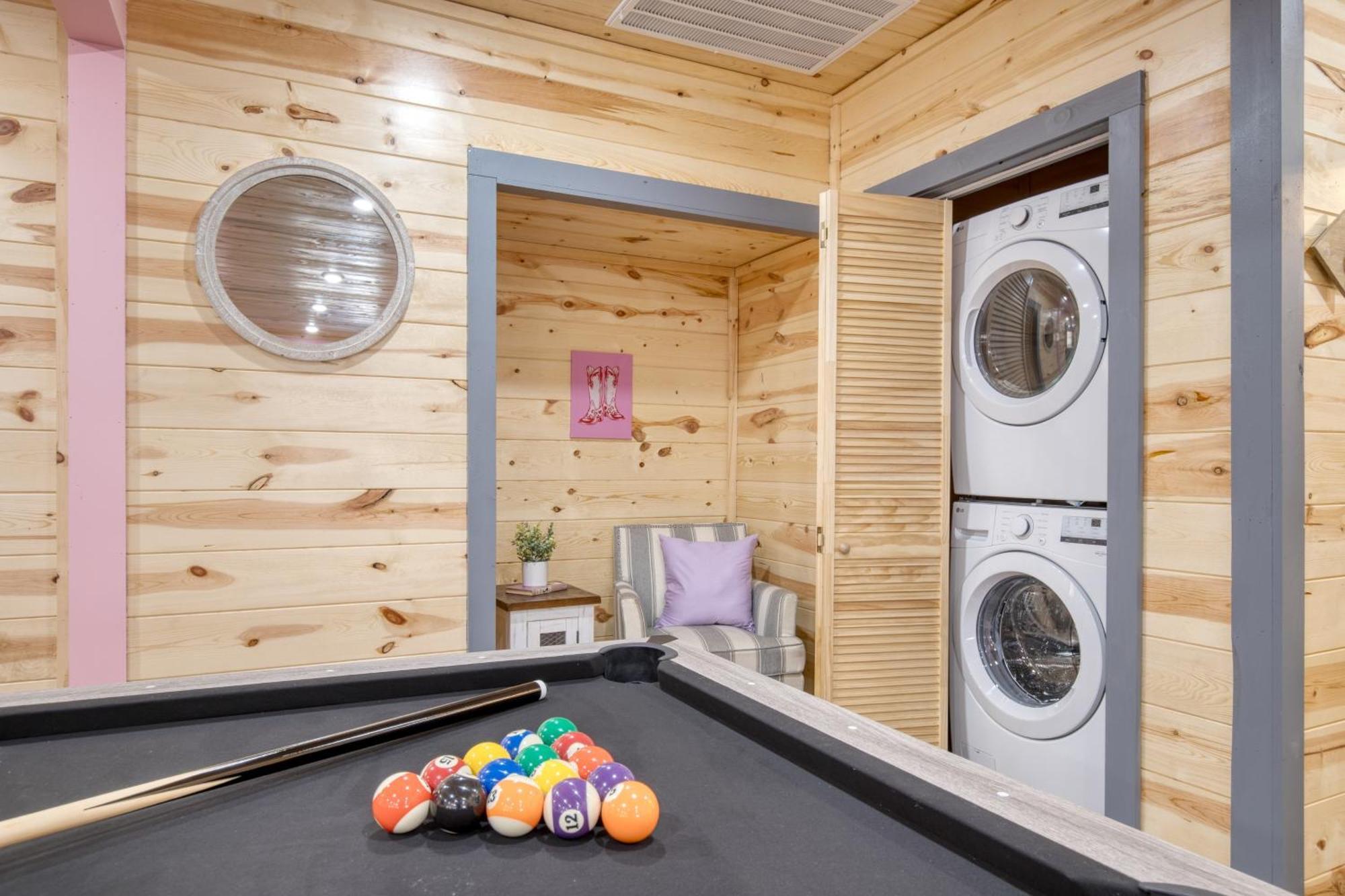 Pink Pines Avantstay Luxury Aesthetic Dream Home Indoor Pool Hot Tub Pigeon Forge Luaran gambar