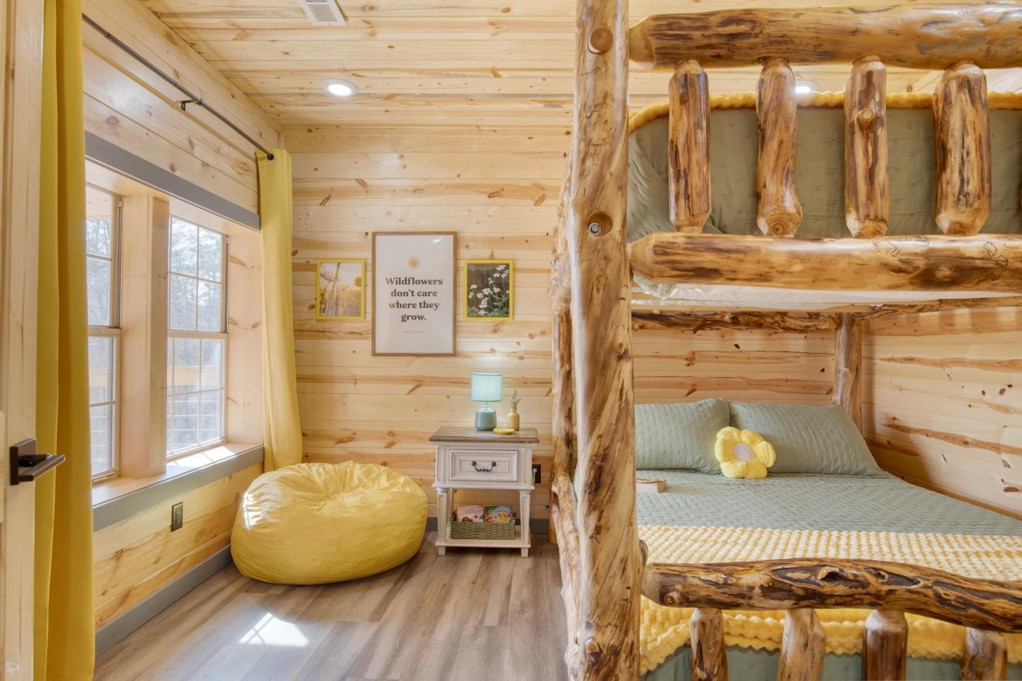 Pink Pines Avantstay Luxury Aesthetic Dream Home Indoor Pool Hot Tub Pigeon Forge Luaran gambar